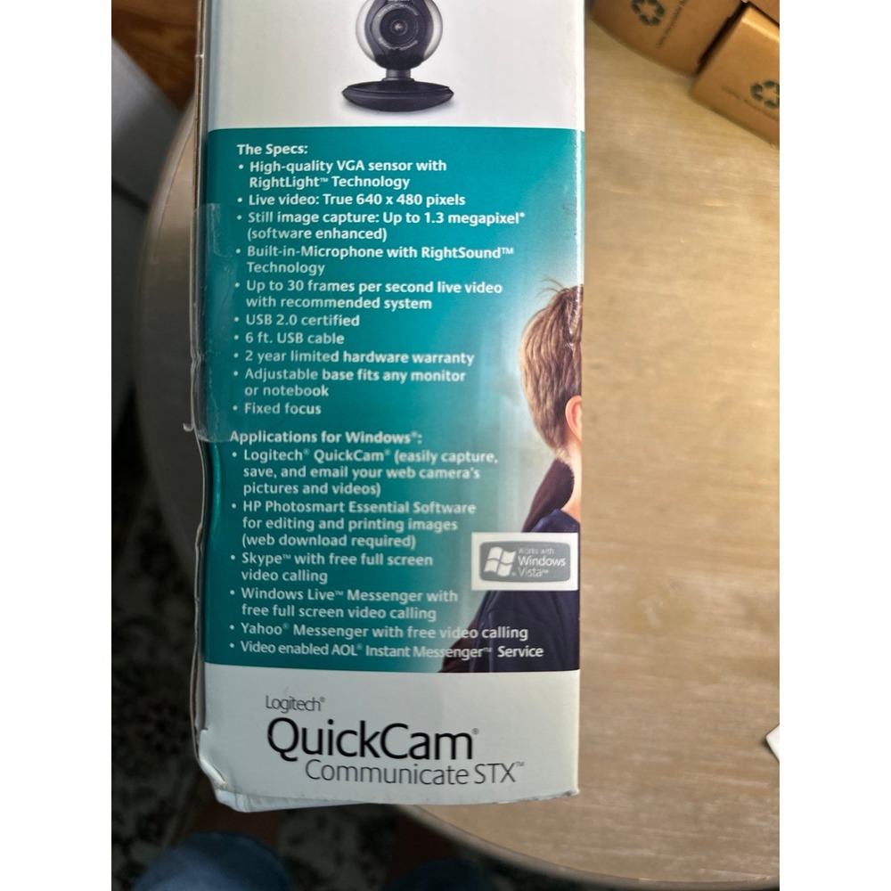 NIB Logitech Webcam QuickCam Communicate STX Built in Microphone new - Picture 6 of 12